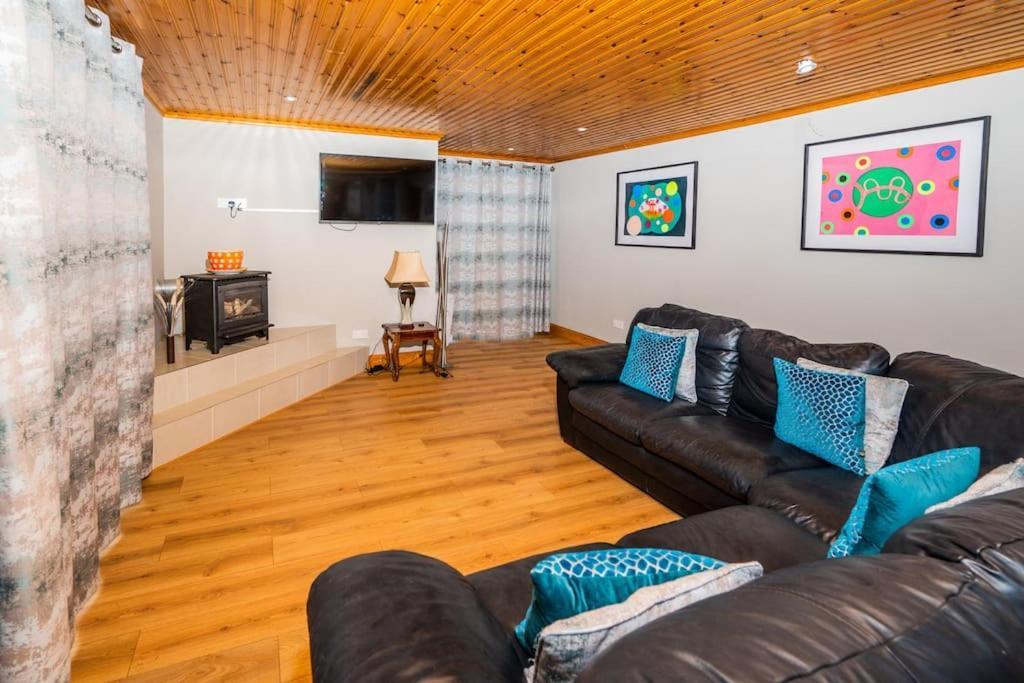 Holiday home Mullally House *